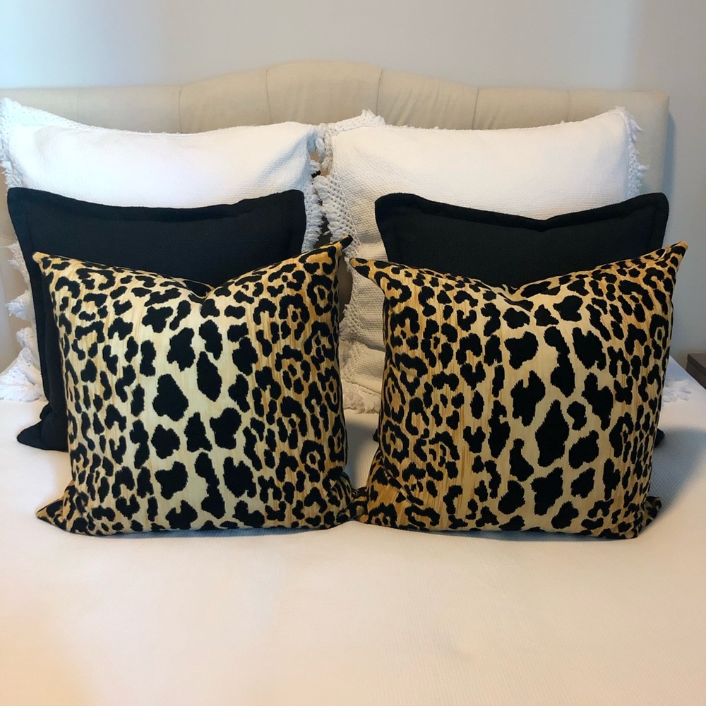 Set of 2 Pillow Covers - Cheetah Print